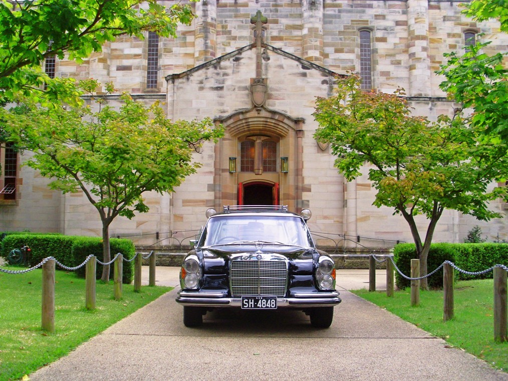 Mourning Cars and Hearses